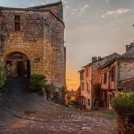 Lägenhet Rue Du Barri *